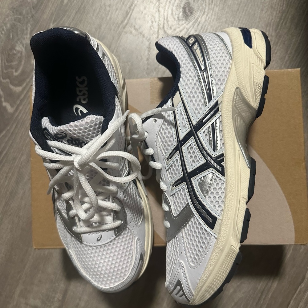 Asics Women's Shoes - White and Navy